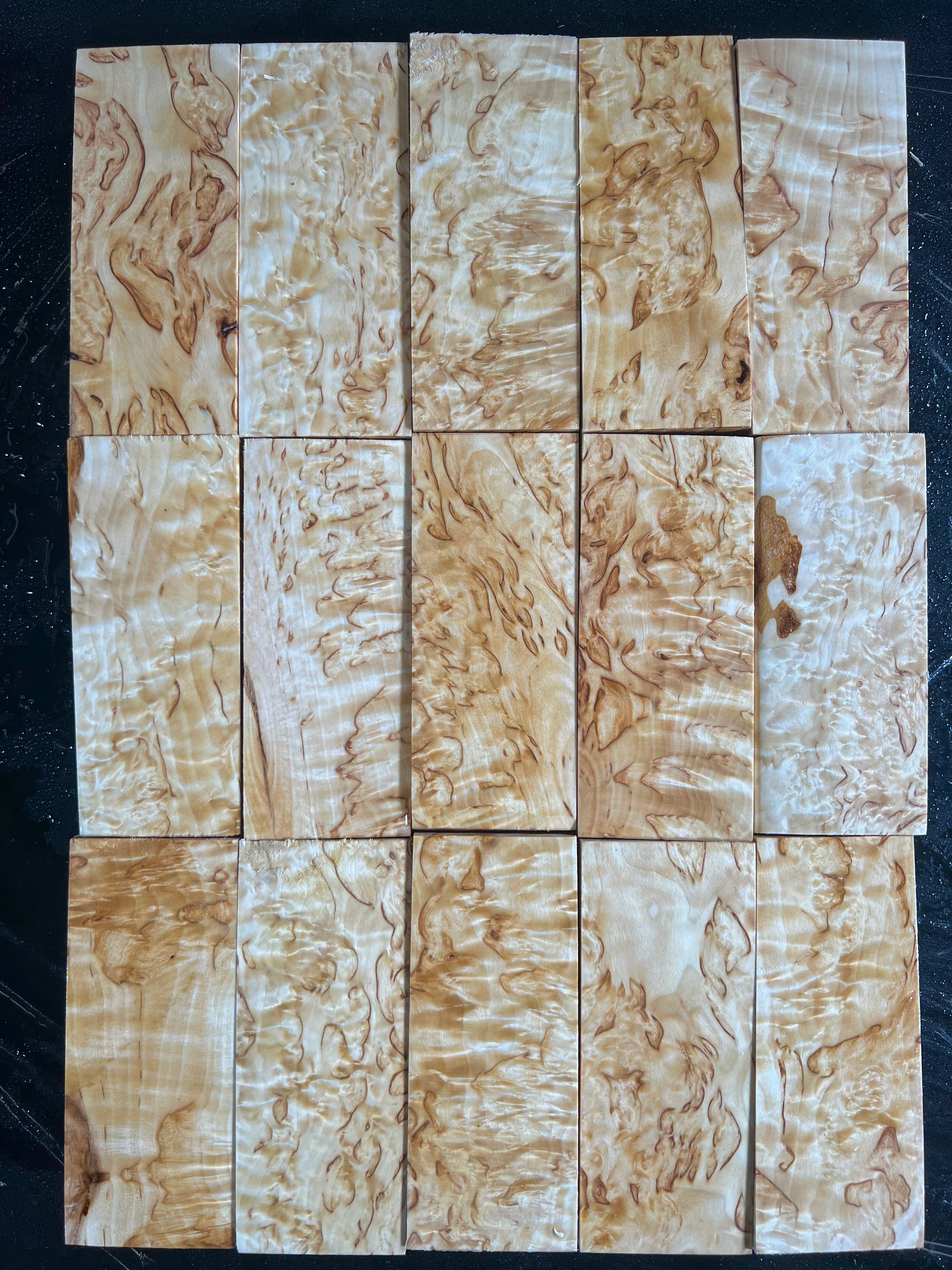 Naturbelassenes Maserbirkenholz, extra groß, ca. 40x50x120 mm