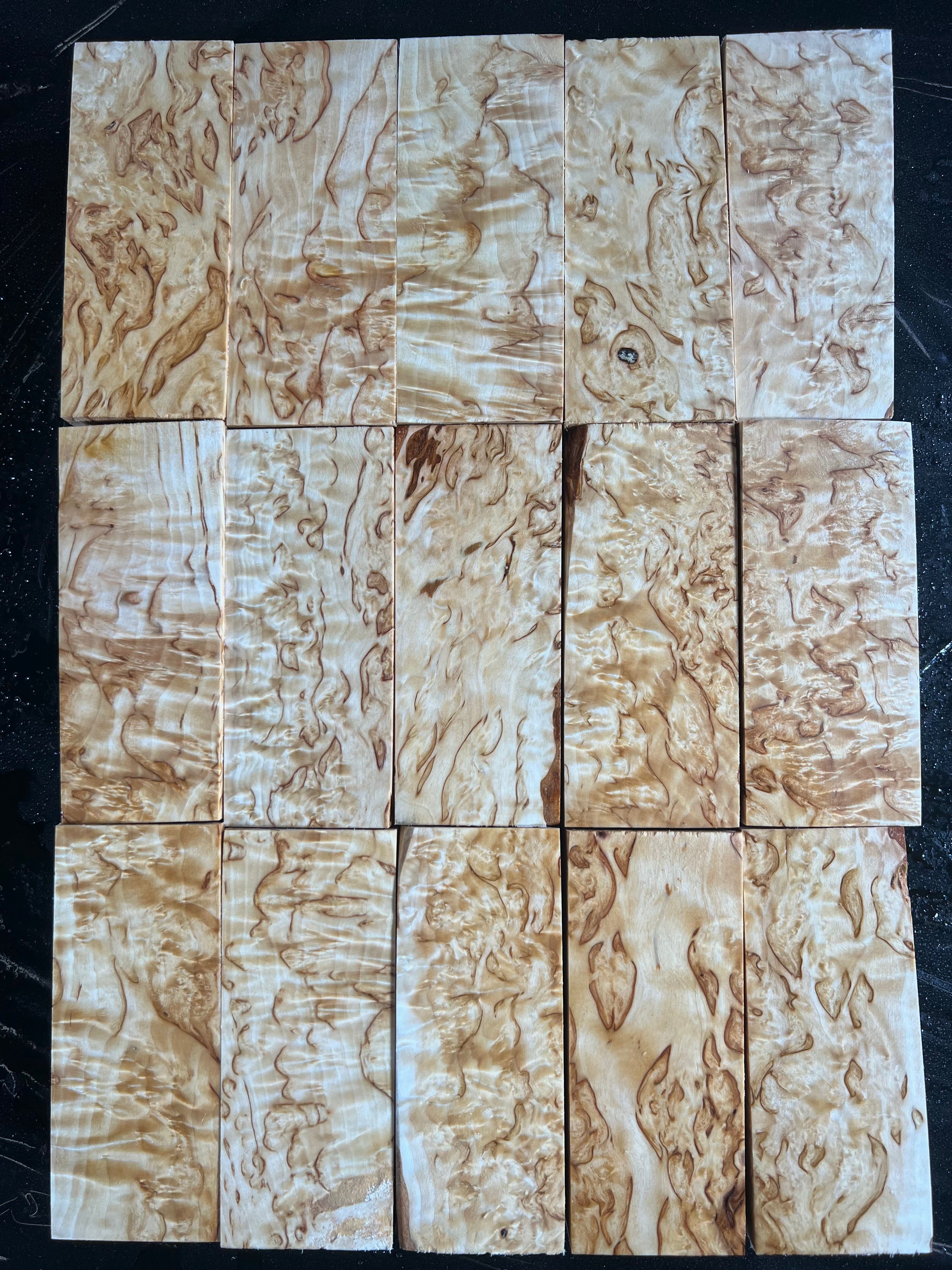 Naturbelassenes Maserbirkenholz, extra groß, ca. 40x50x120 mm