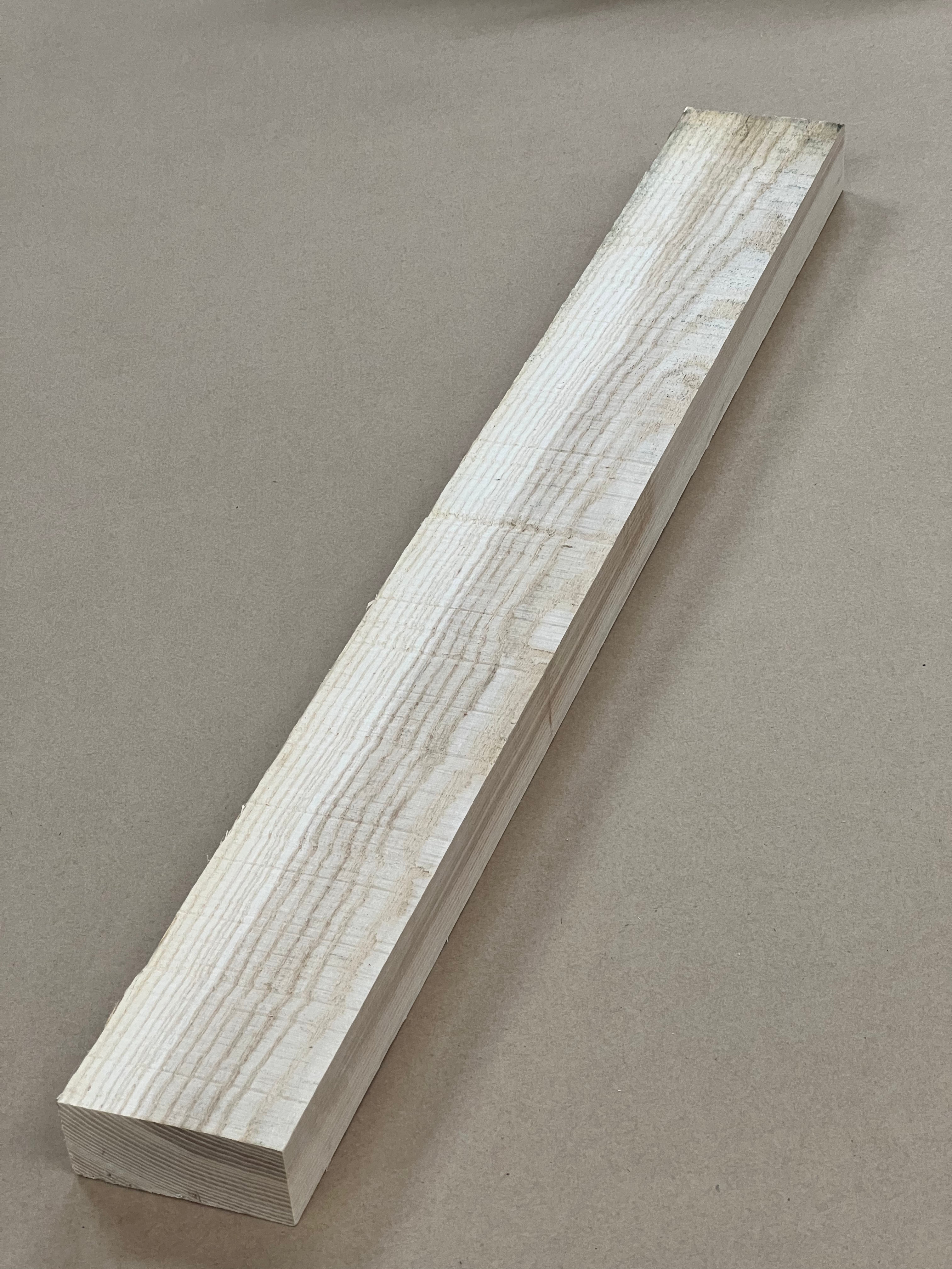 Axtstielrohling aus ESCHE
