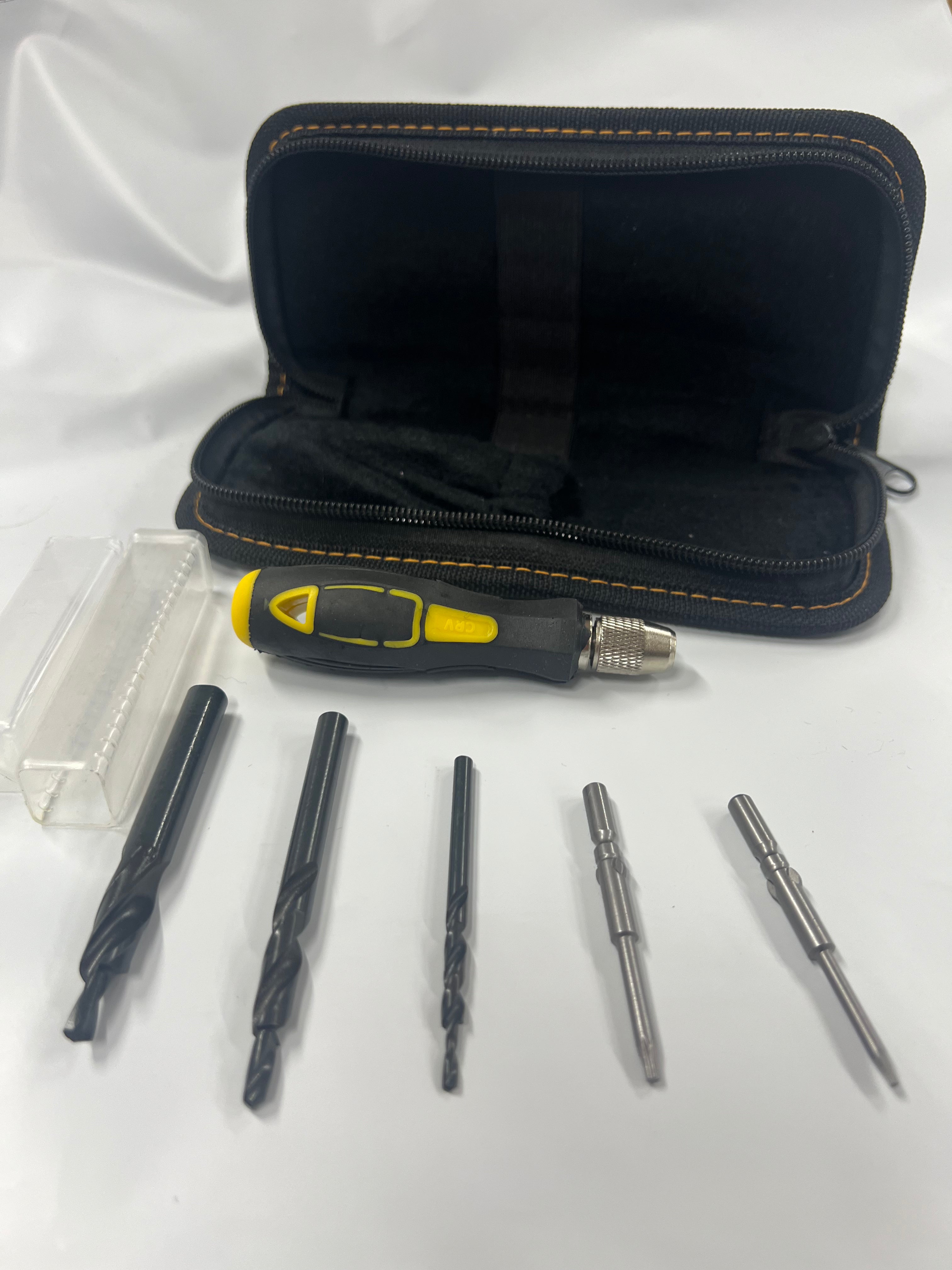 Werkzeugsatz für Klappmesser und versteckte Erlkonstruktionen