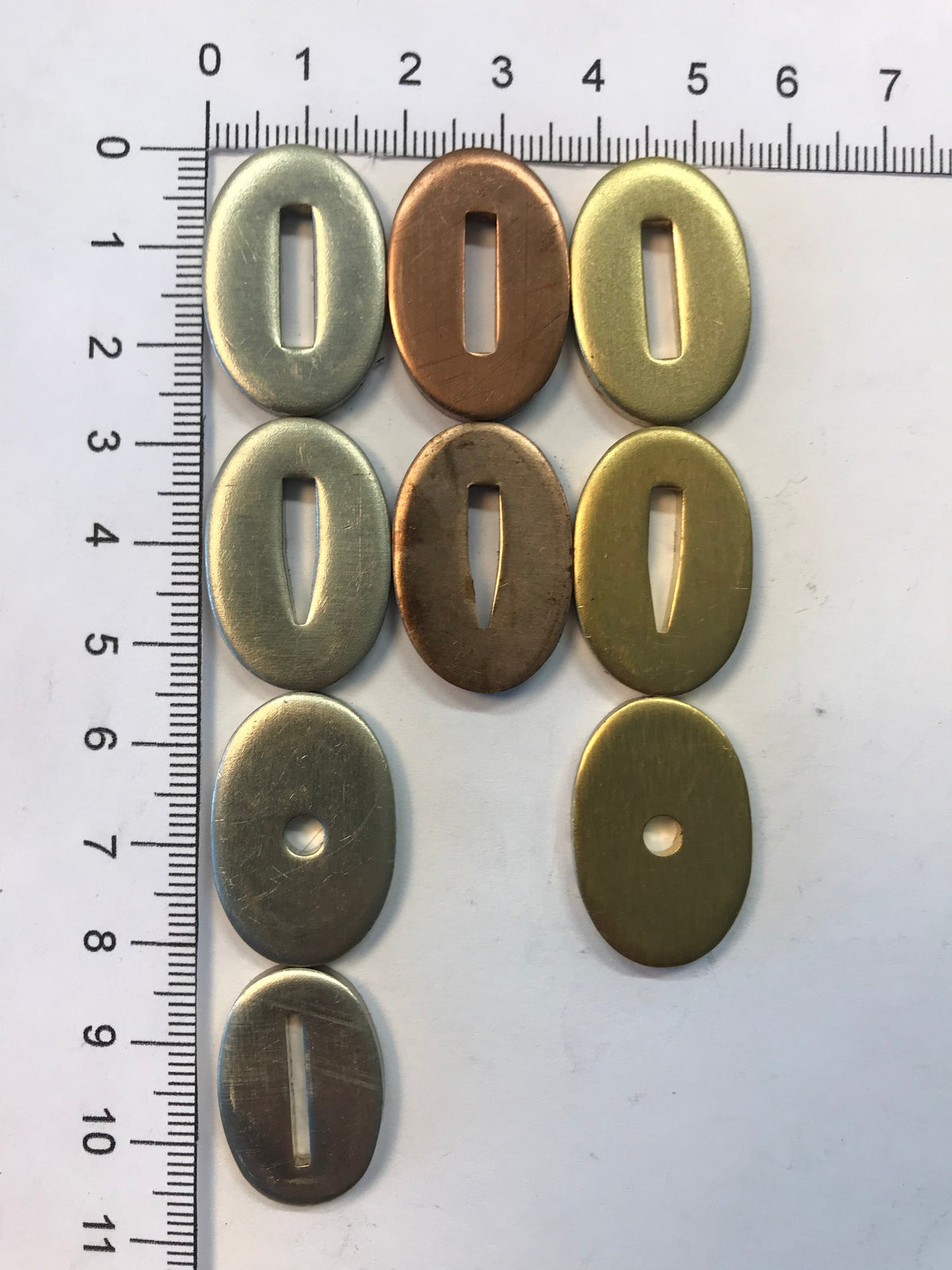 Hohlkehle und Endplatten 18x27mm