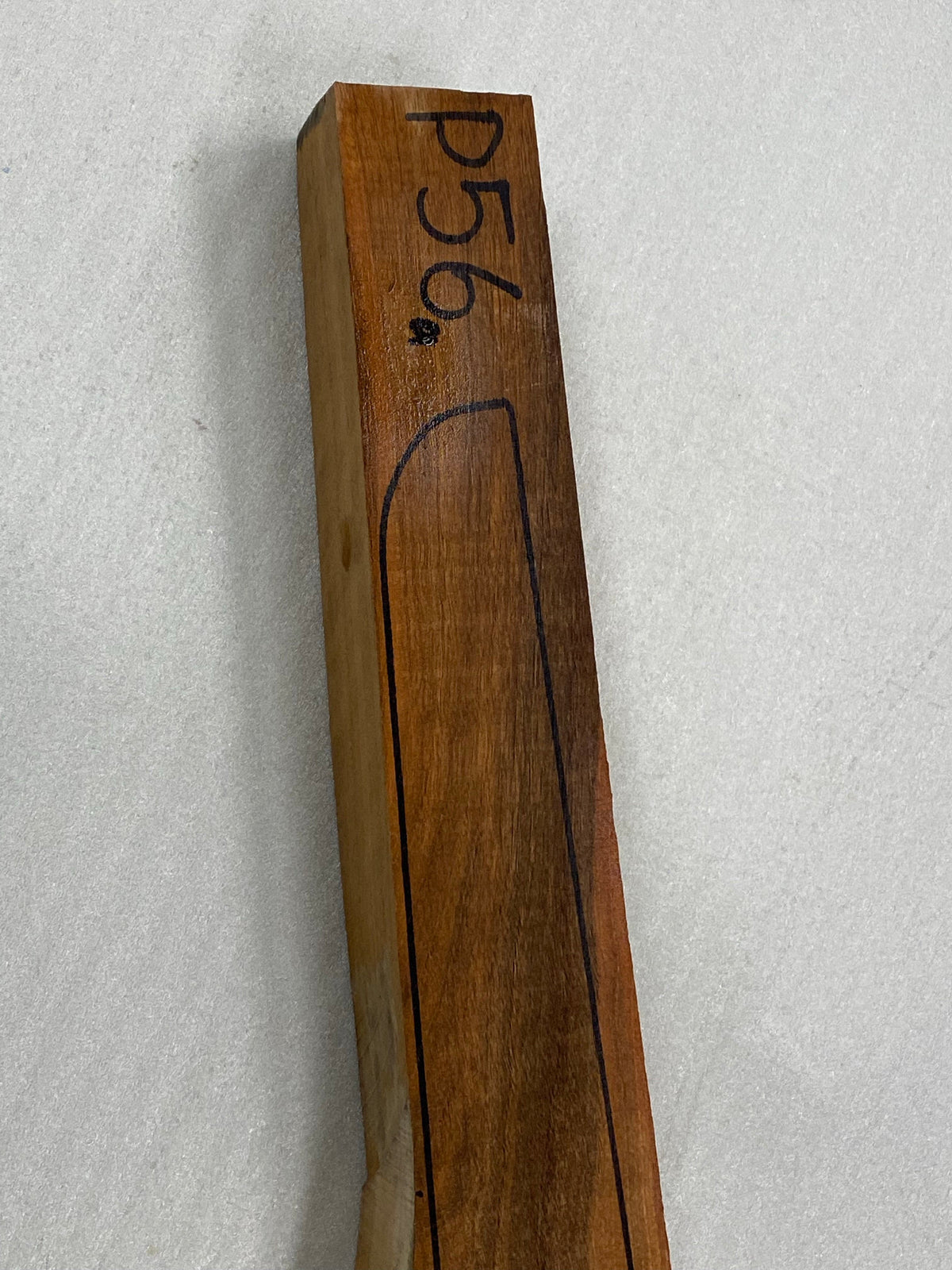 Gewehrschaftrohling Türkischer Nussbaum Grad 3 P-56