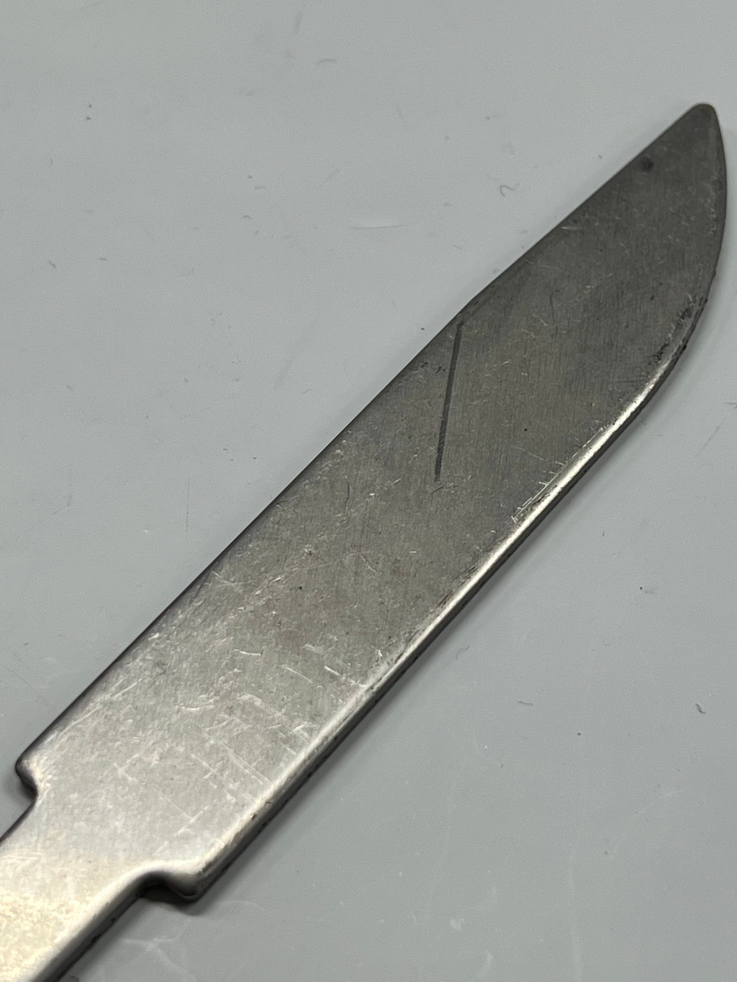 Brisa Karesuando 105 mm ungeschliffener und ungehärteter Messerklingenrohling