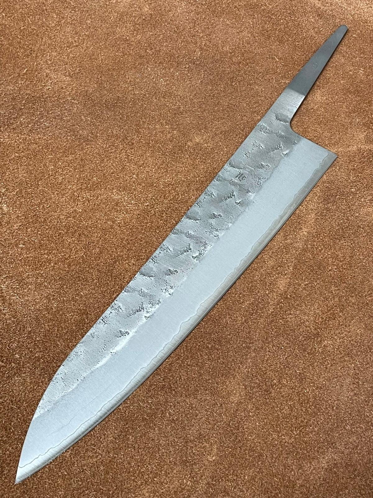 Gyuto 240 Silver3 Japanisches handgeschmiedetes Messerklingen