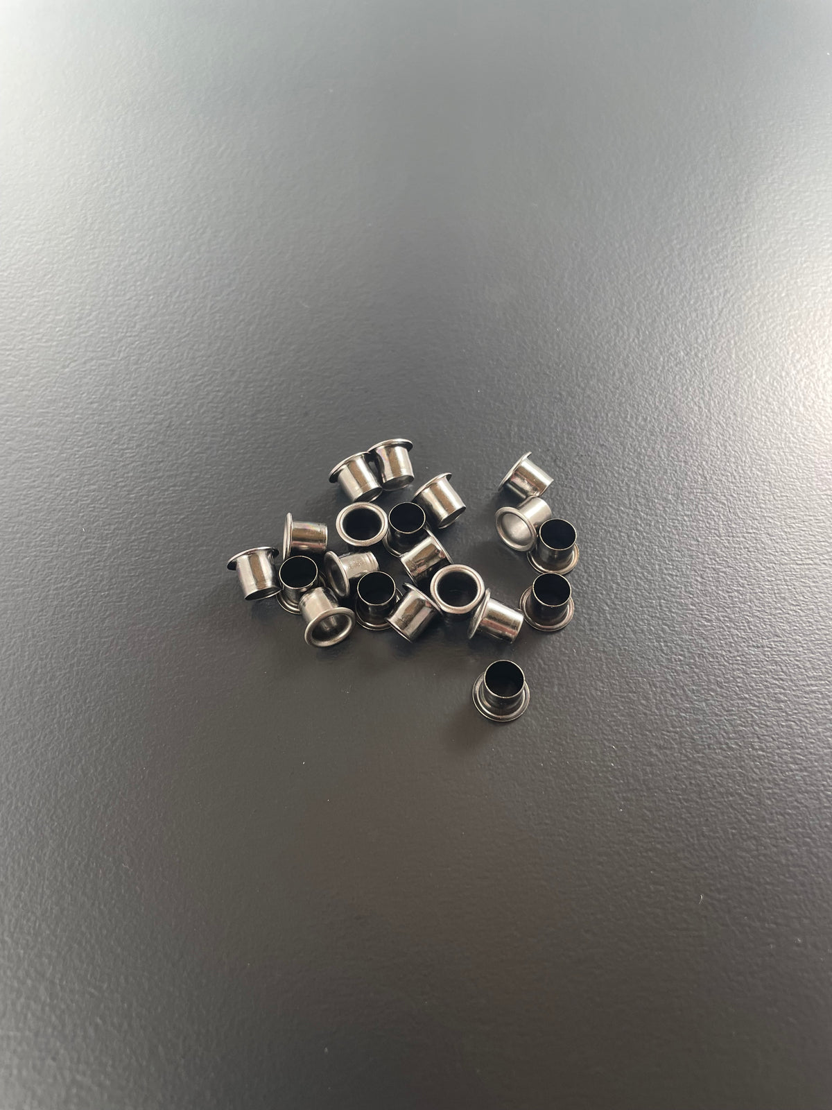 1/4”-Ösen für KYDEX (200 Stk.)