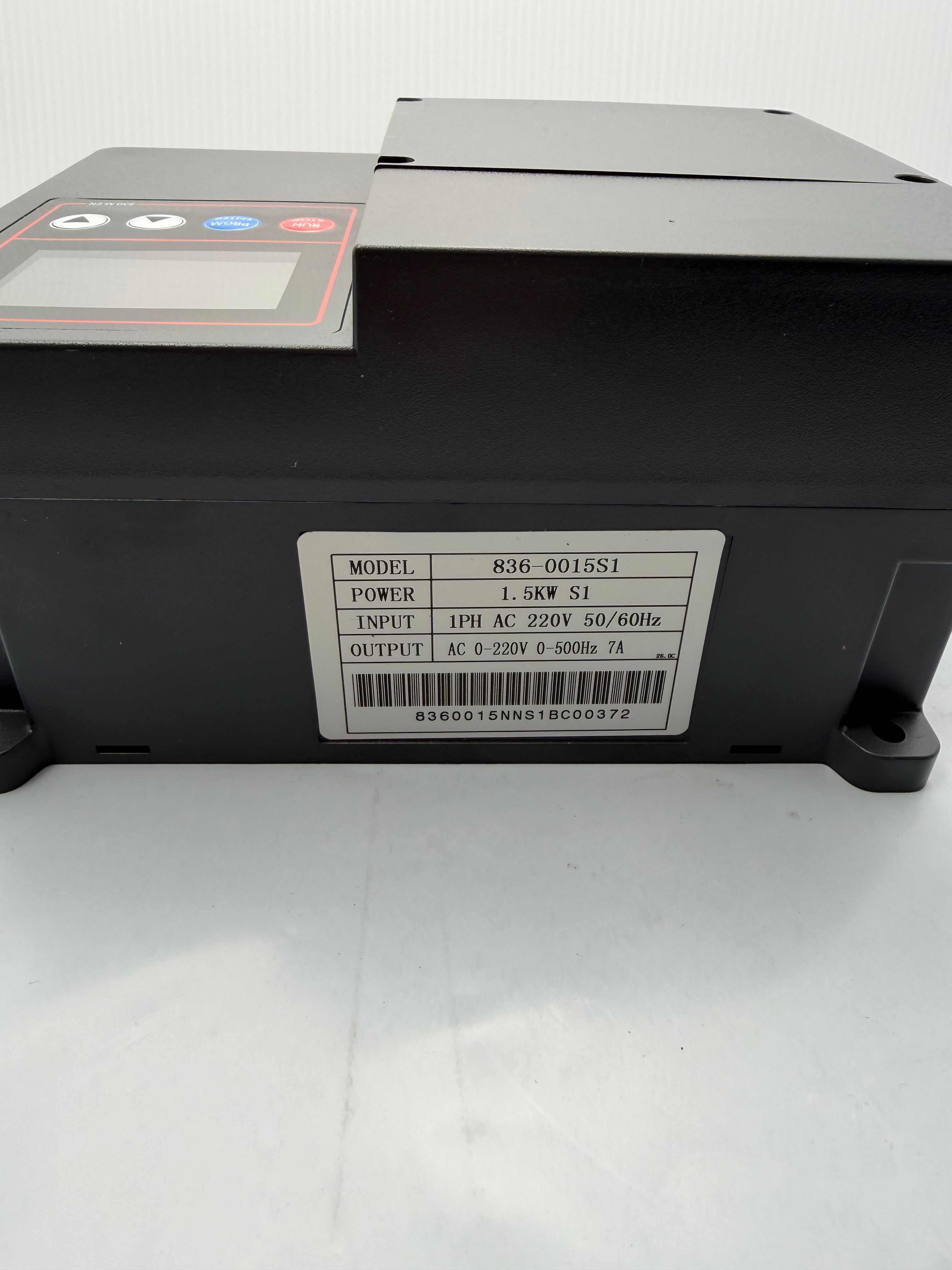 Frequenzumrichter Drehzahlregelung für Schleifmaschine S1 VFD 1,5 kW 230 V 1-Phase auf 3-Phase