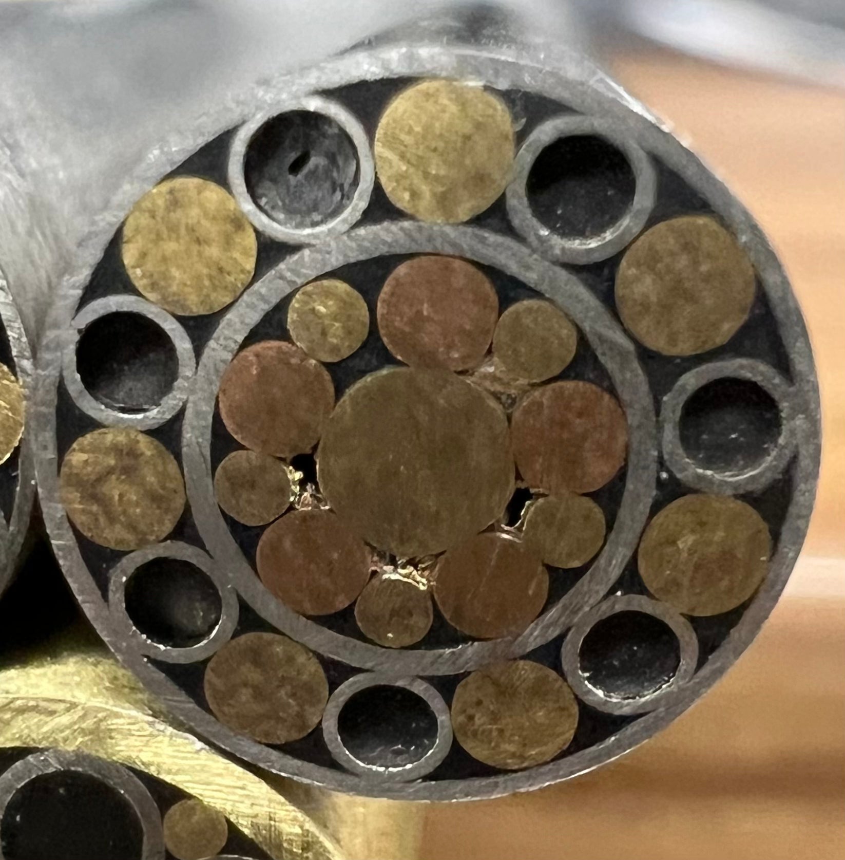 Mosaik-Pin 9,5 mm Griffverzierung