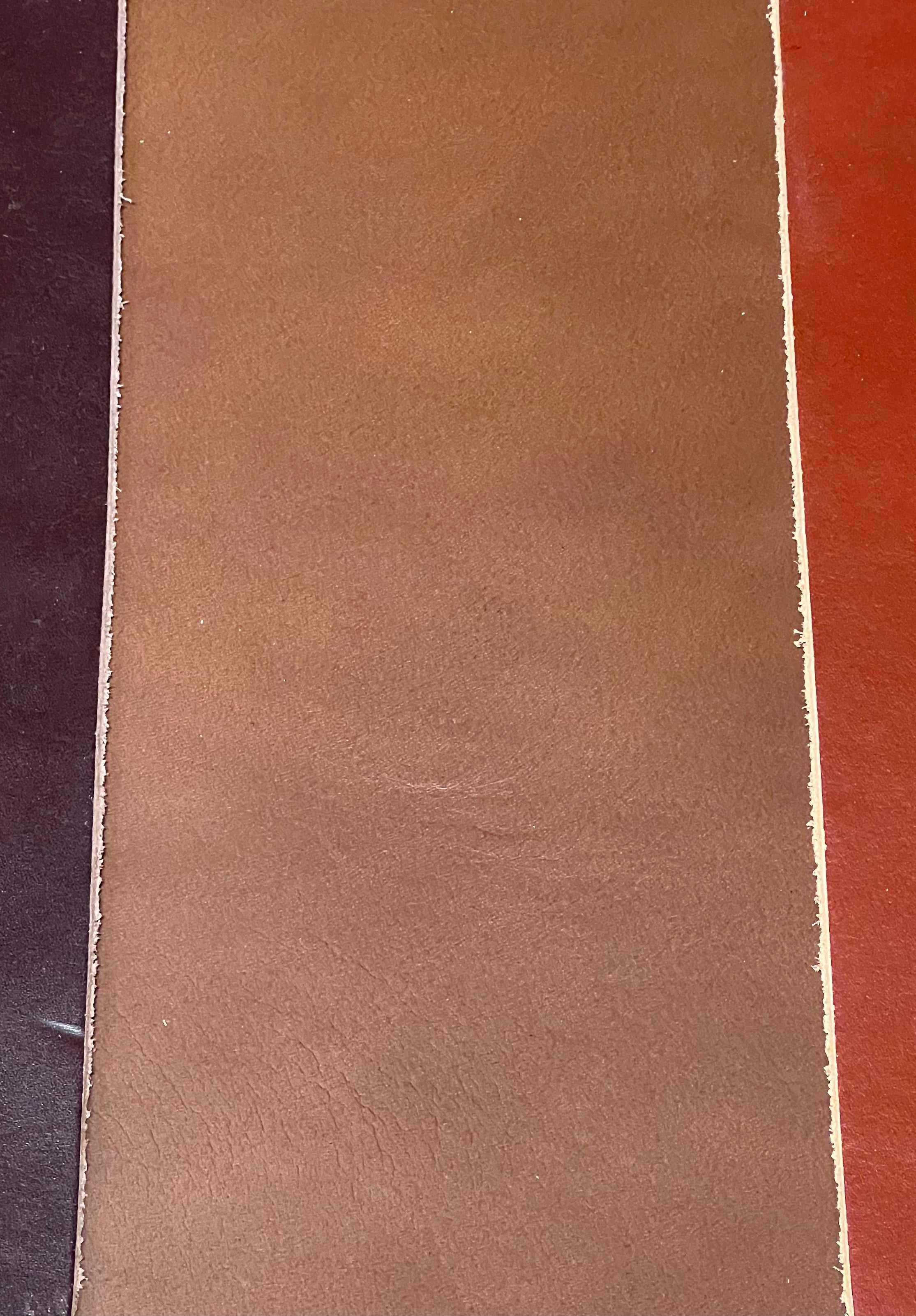 Messerscheidenleder fertig gefärbt 31x31 cm