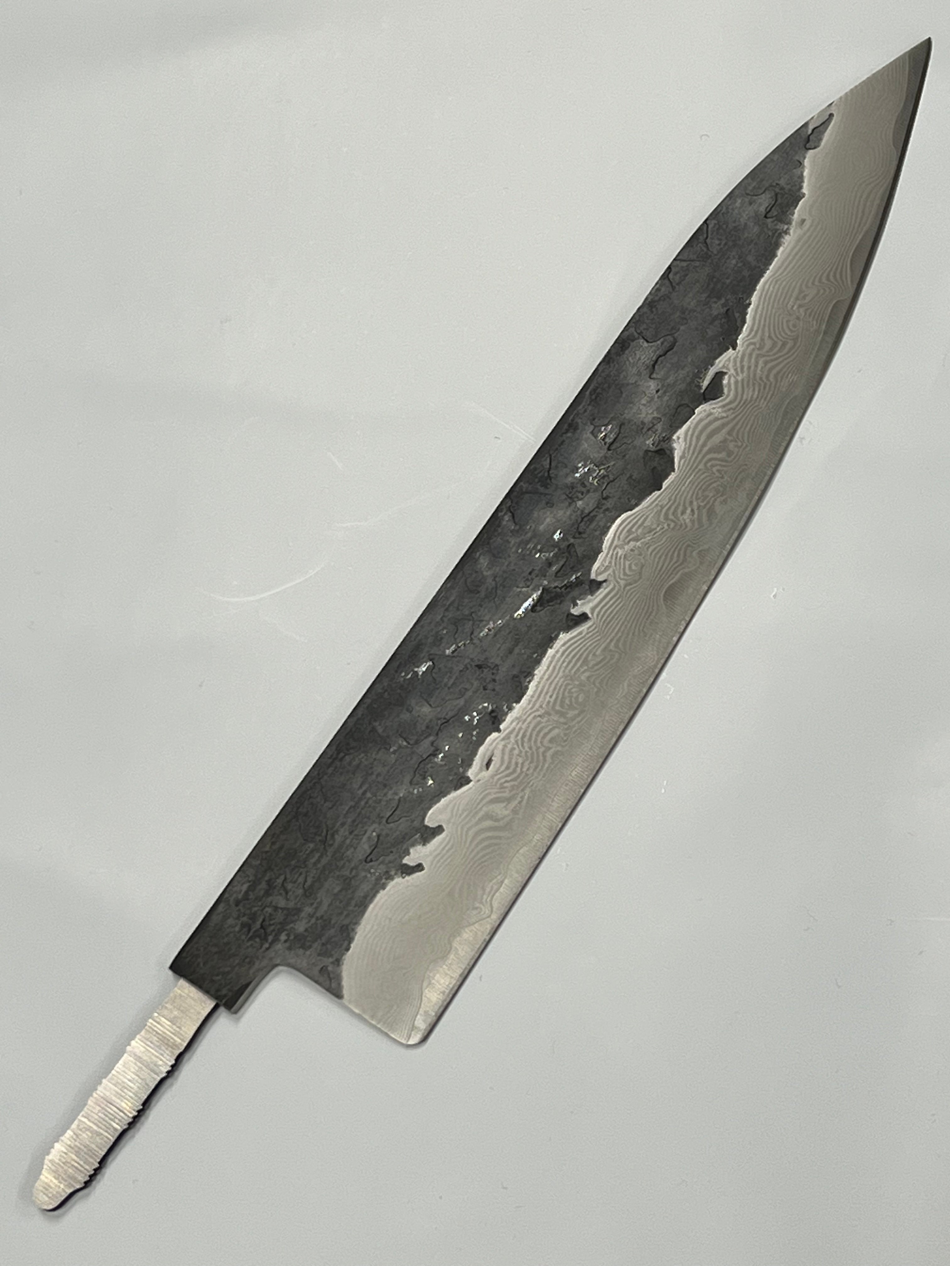 Kochmesser 200 mm VG-10 Schwarz Brute de Forge Damast