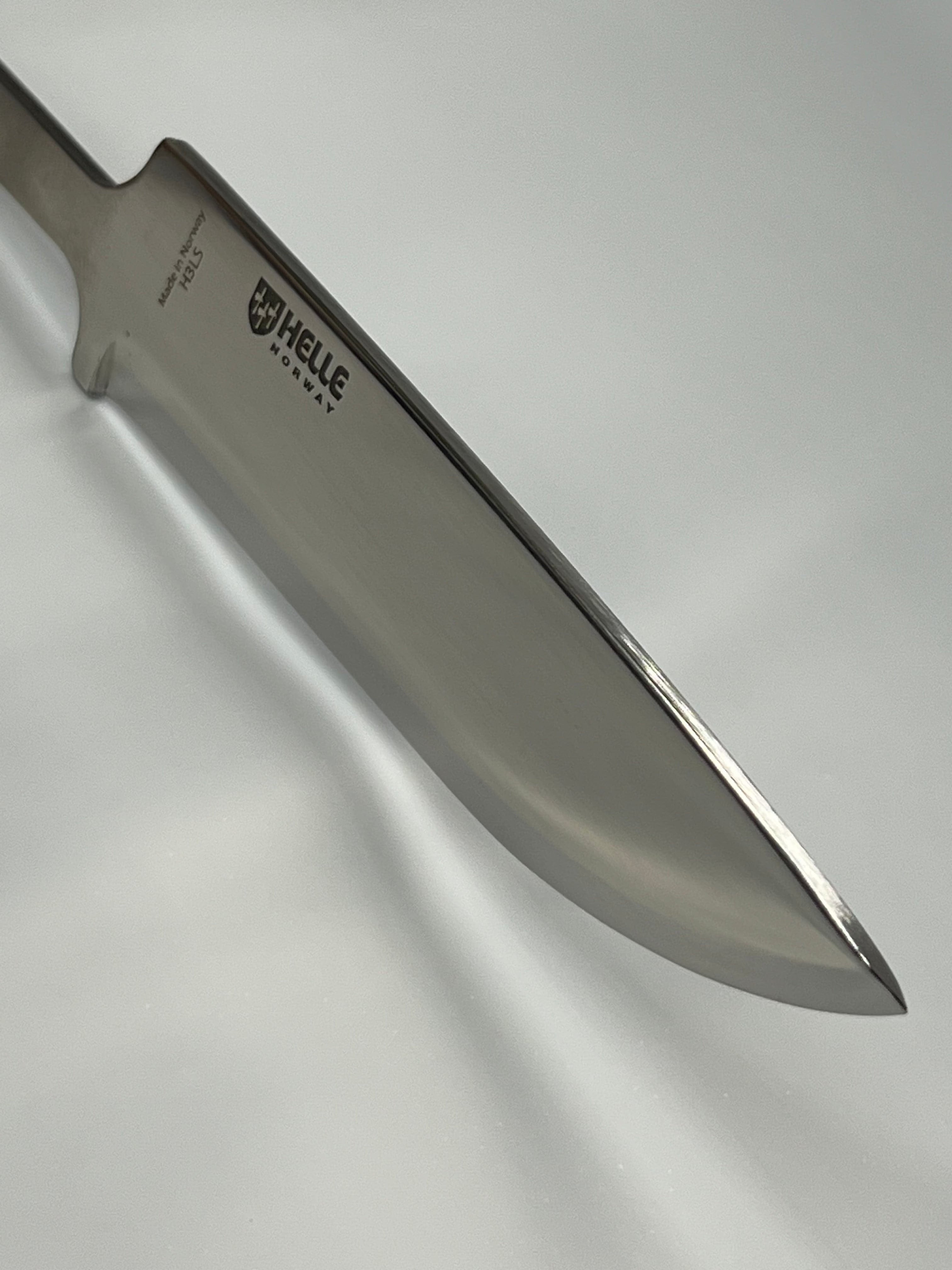 Helle Gaupe (Blatt 310) laminierter rostfreier Stahl