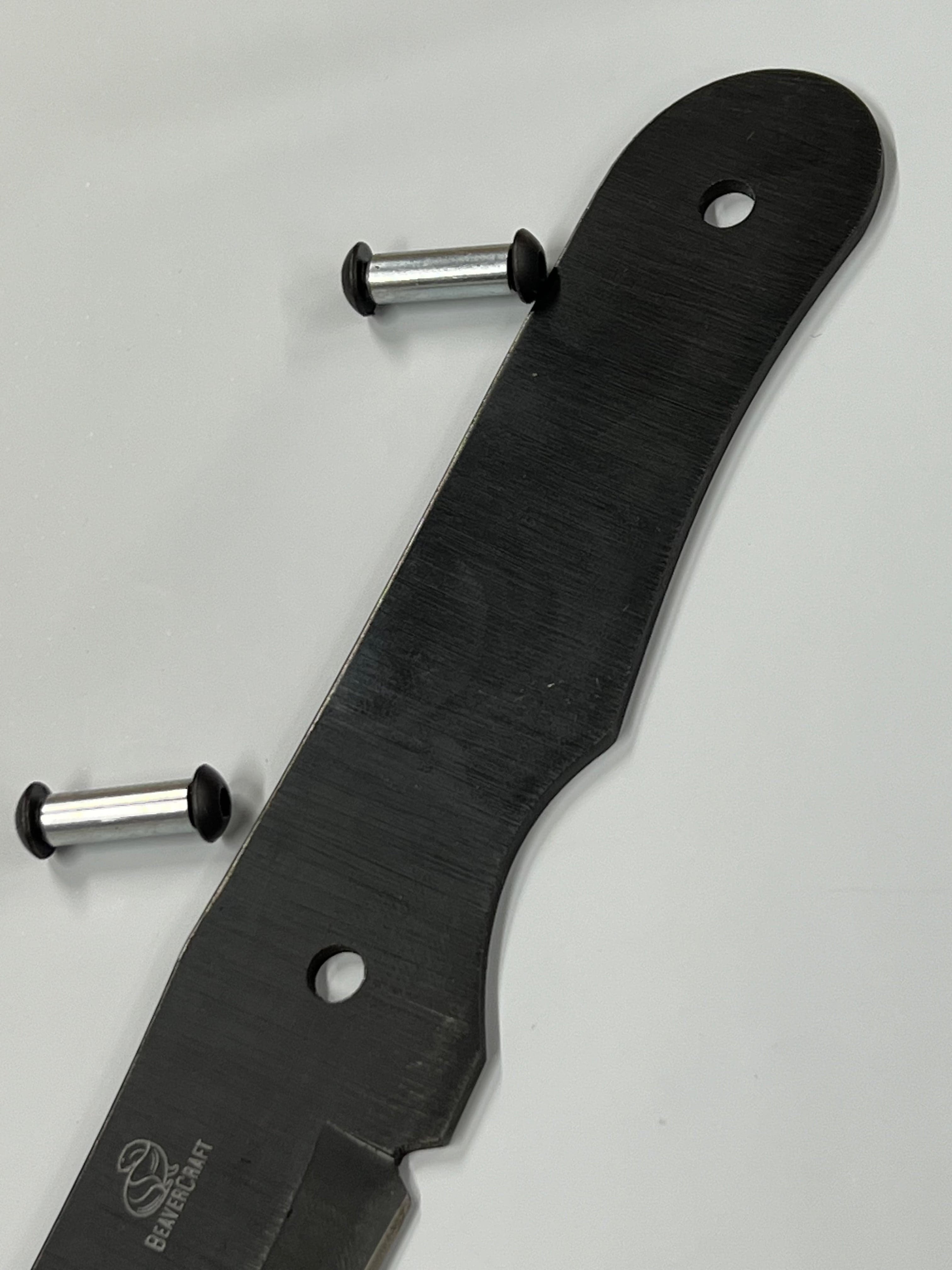 BSH5 Bushcraft-Messerklinge mit Schrauben