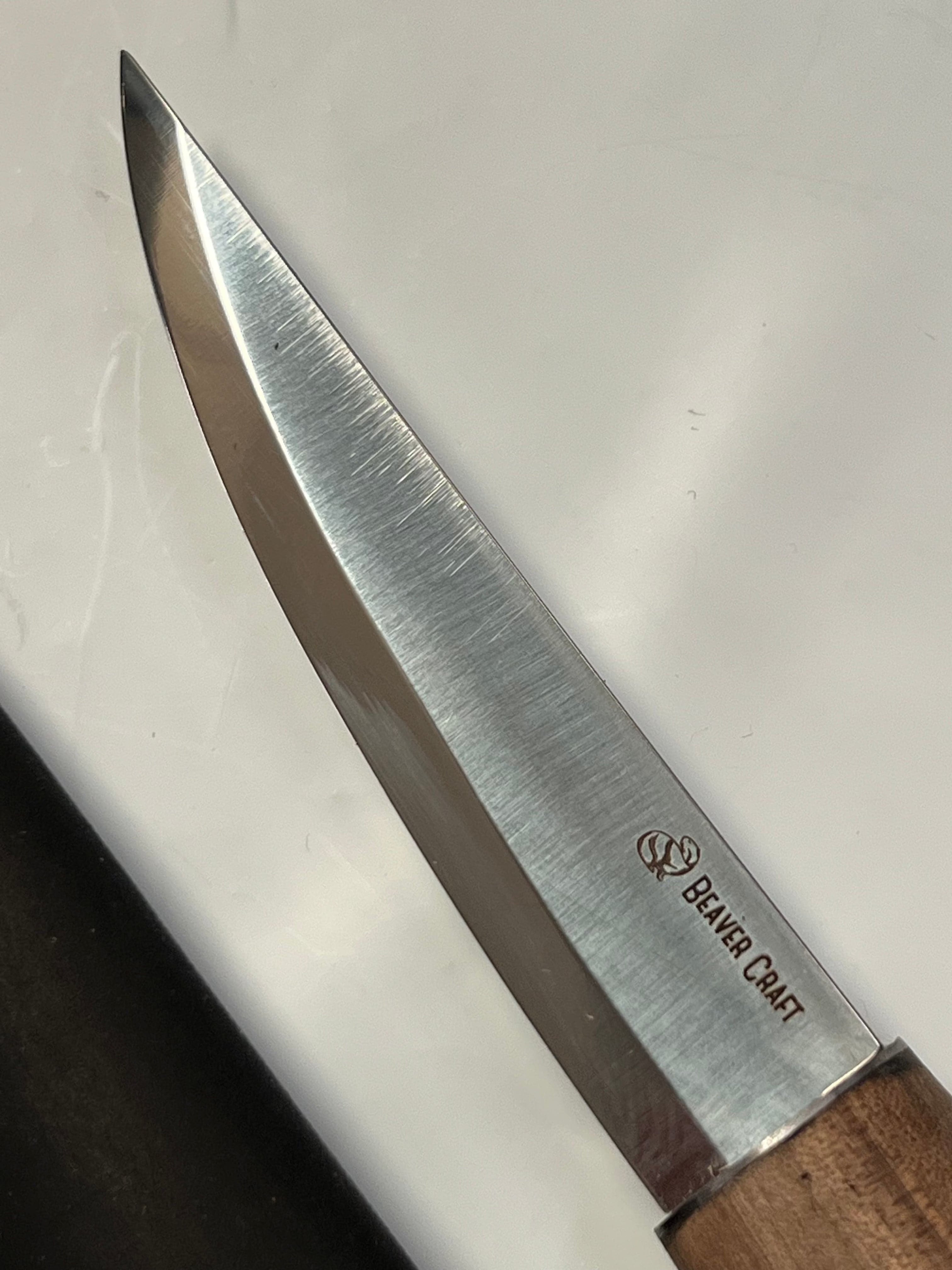 Holzschnitzmesser 78 mm C4X mit Lederscheide Beaver Craft