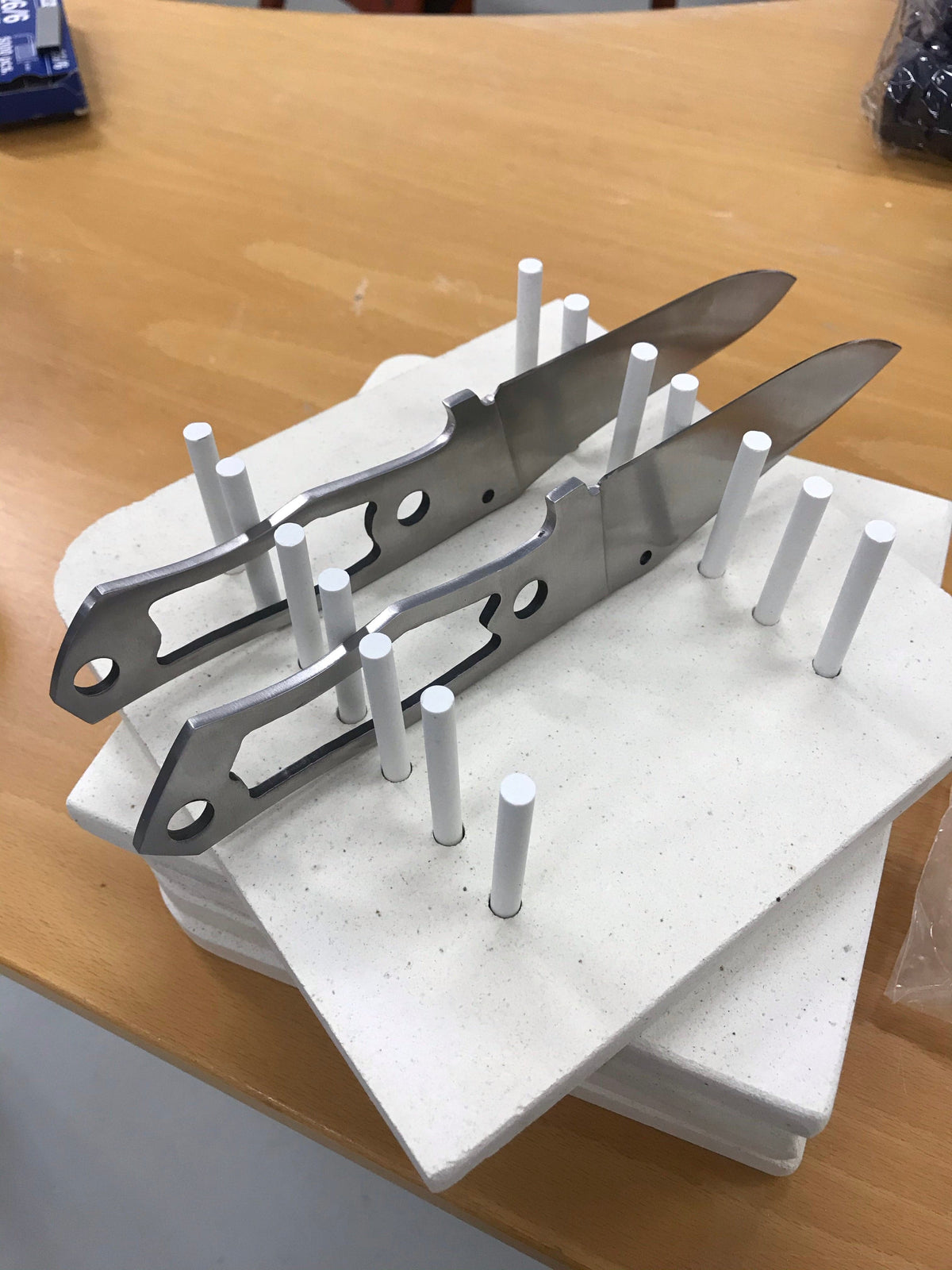 Messerhalter für Härteofen