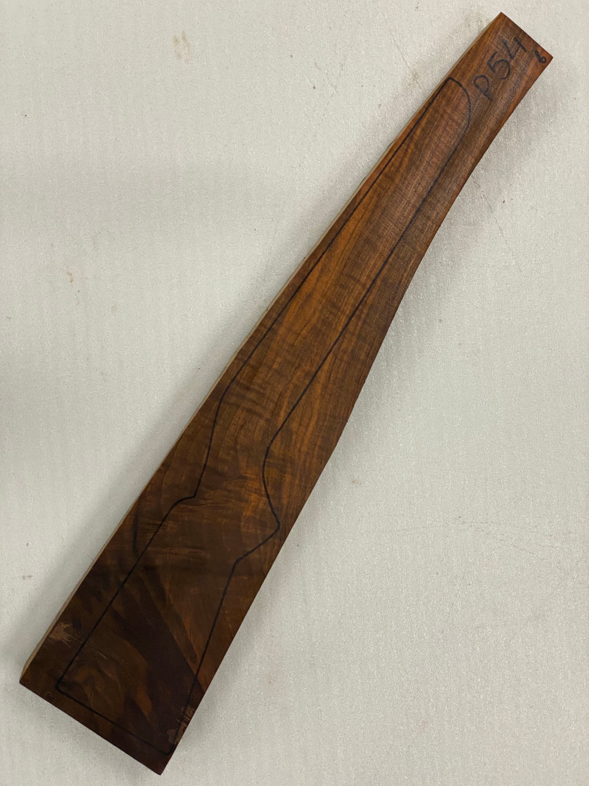 Gewehrschaftrohling Türkischer Walnuss Grad 4 P-54
